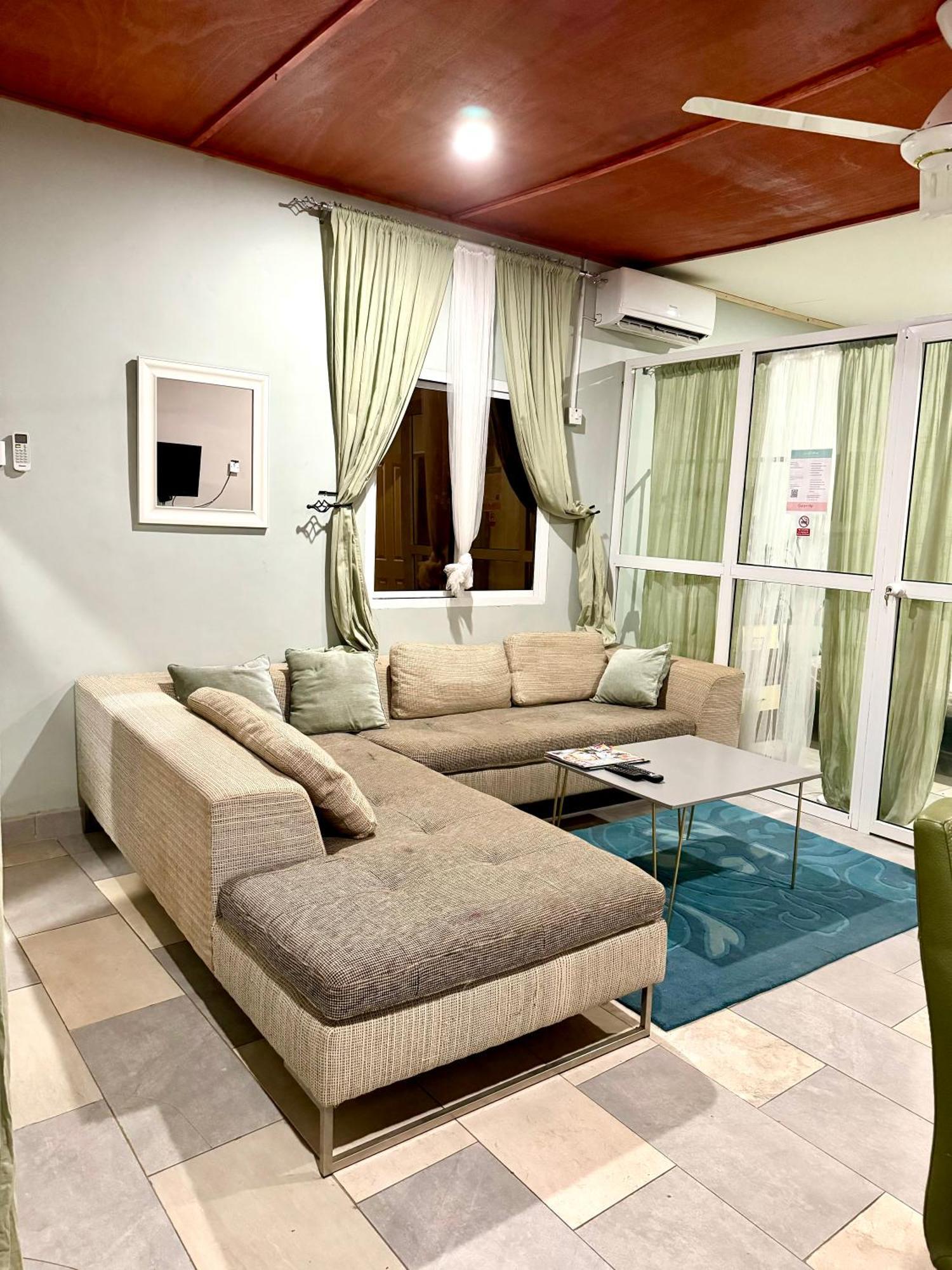 Yazmin Studio Residence Lamin Ngoại thất bức ảnh
